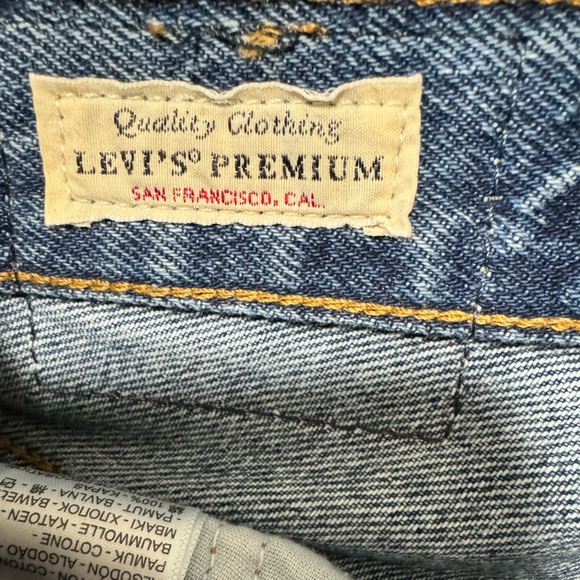 NWT Levi’s straight leg jeans - Picture 2 of 7